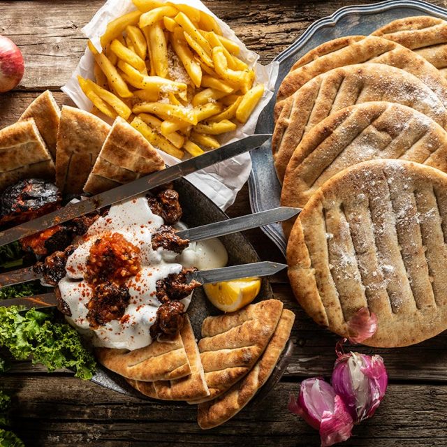 Authentic Pita Bread Elviart